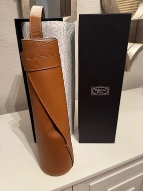 Poltrona Frau Cognac Leather Bottle Carrier